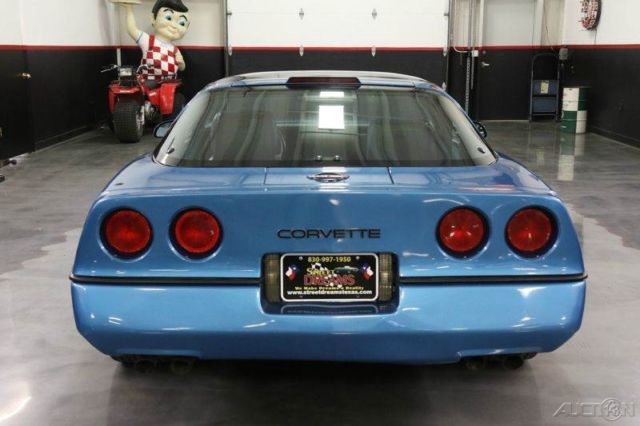 1989 Chevrolet Corvette Base 2dr Hatchback - photo 8