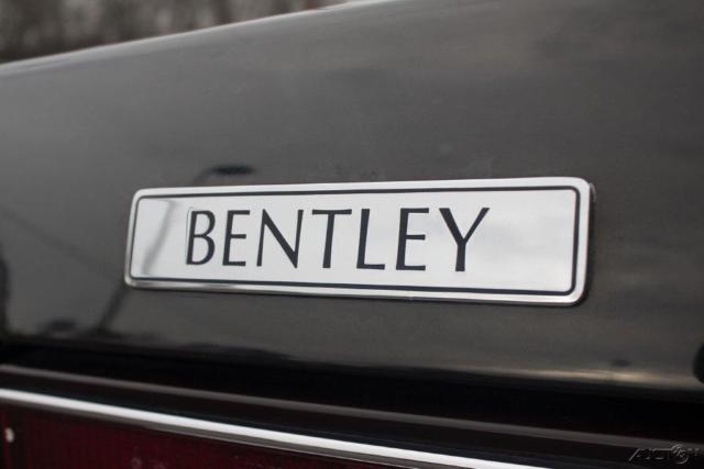 1989 Bentley 8 1989 Bentley 8 Raven Black over Burgundy Leather - photo 11