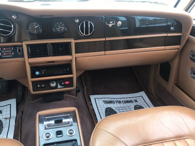 1989 Bentley Eight Base Sedan 4-Door - photo 9