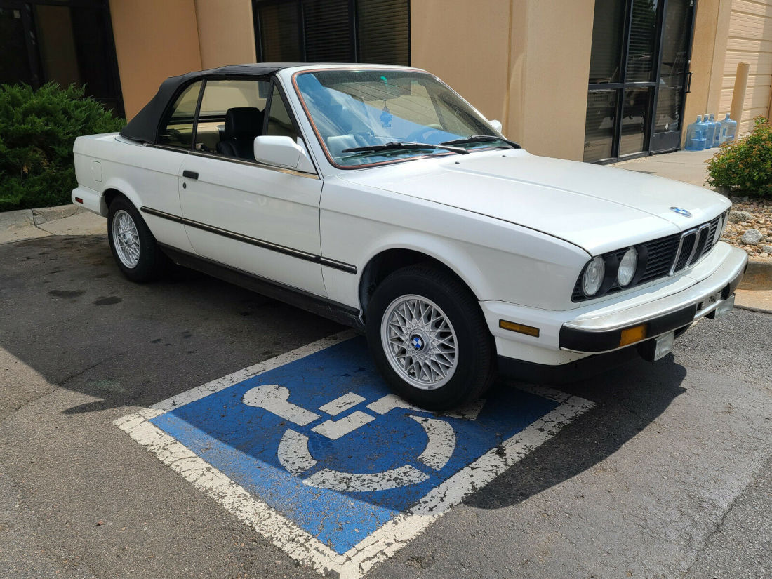 1989 BMW 3-Series 325i Convertible MANUAL 5SPD 1989 BMW 3-Series I AUTOMATIC