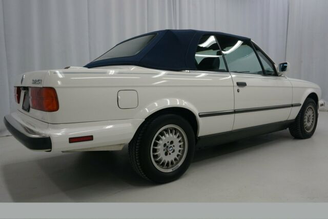 1989 BMW 3-Series 325iC - photo 4