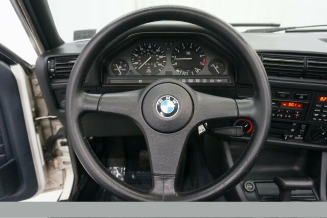 1989 BMW 3-Series 325iC - photo 6