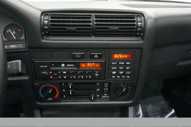 1989 BMW 3-Series 325iC - photo 7