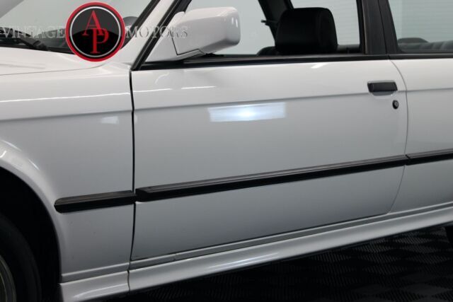 1989 BMW 3-Series 325is 5 Speed Manual Transmission Sunroof - photo 9