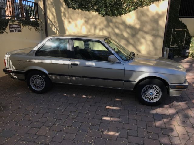 1989 BMW 3-Series 325is - photo 6