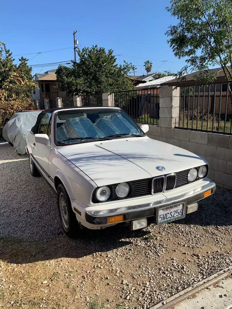 1989 BMW 3-Series White I 1989 BMW 3-Series I