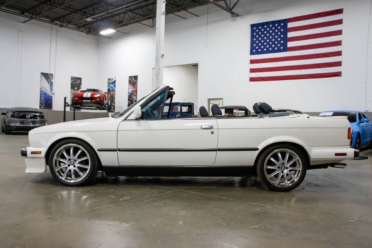1989 BMW 3-Series - photo 2