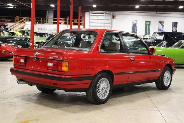 1989 BMW 3-Series -- - photo 4