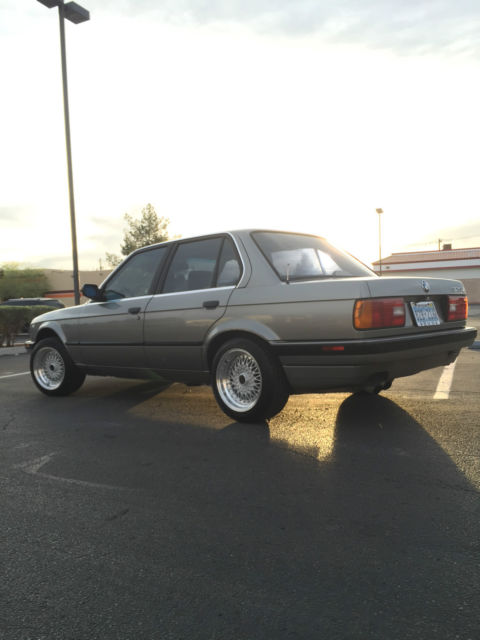 1989 BMW 3-Series Base Sedan 4-Door - photo 10