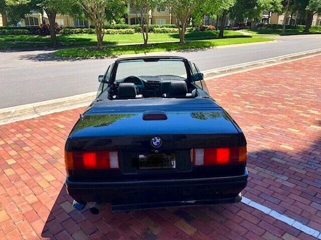 1989 BMW 3-Series 325i convertble - photo 4
