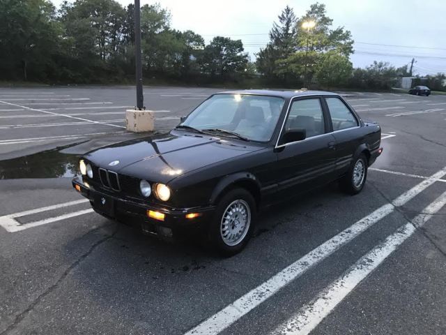 1989 bmw 325i Coupe. Immaculate interior! NO RESERVE! 1989 BMW 3-Series 325i