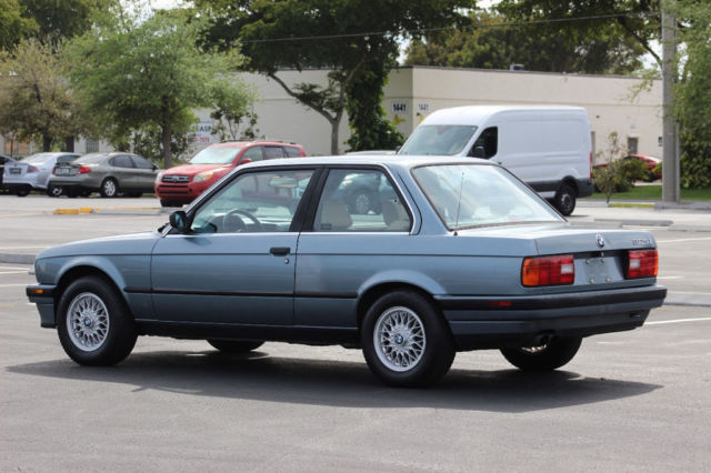 1989 BMW 3-Series 325i - photo 4