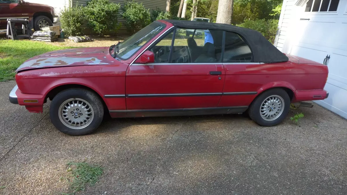 1989 BMW 325i / E30 for parts or repair / not running 95 % + complete car 1989 BMW 3-Series