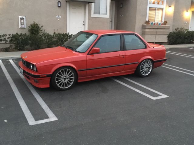 1989 BMW 325i E30 Model 2-Door Coupe Red with Black Very Nice 1989 BMW 3-Series E30