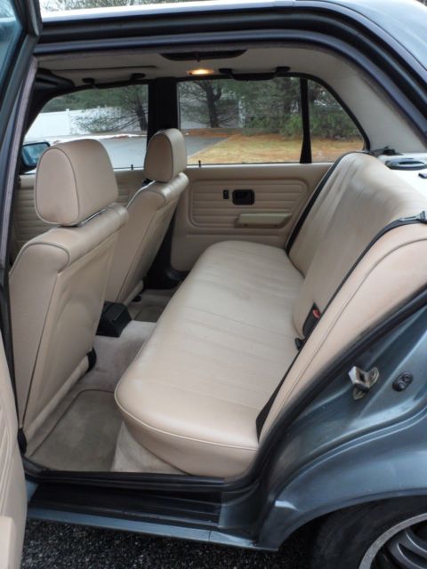 1989 BMW 3-Series 4 Door - photo 9