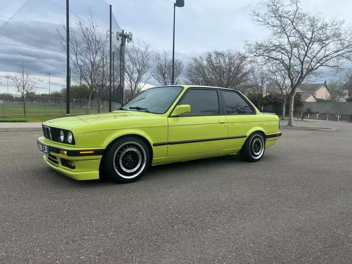 1989 BMW 325i Sedan Green I 1989 BMW 3-Series I