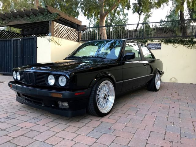 1989 BMW 325I/IS E30 Manual Coupe Clean Title 1989 BMW 3-Series 325