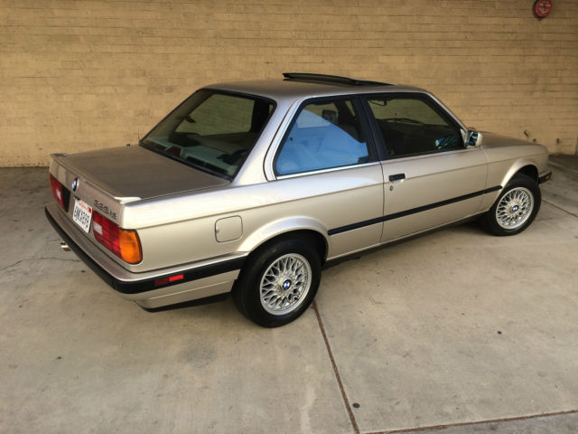 1989 BMW 3-Series is - photo 4
