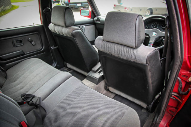 1989 BMW 3-Series 325iT Touring Wagon - photo 12