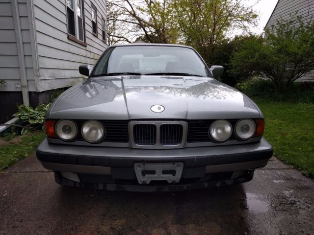 1989 BMW 5-Series 525i - photo 2