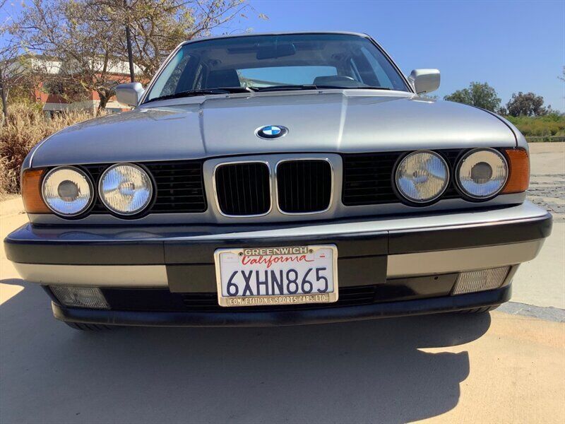 1989 5-Series 535i - photo 3