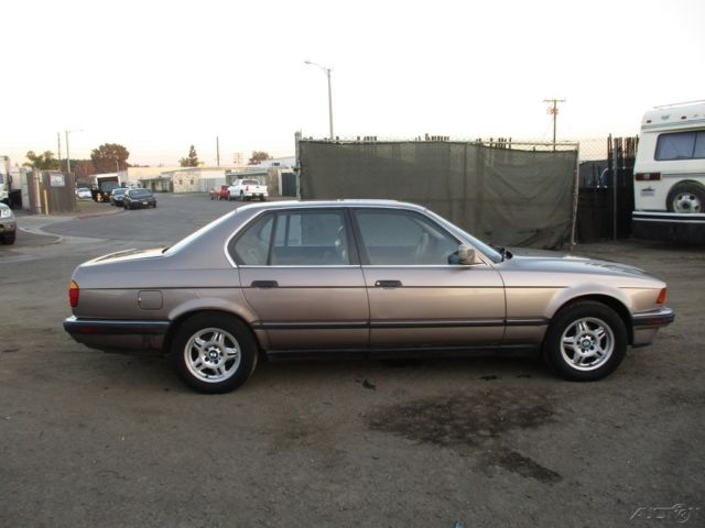 1989 BMW 7-Series 735i - photo 5