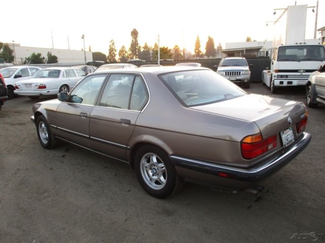 1989 BMW 7-Series 735i - photo 8
