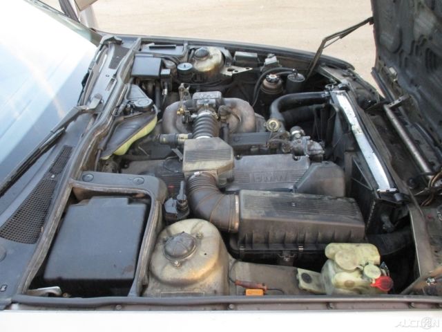 1989 BMW 7-Series 735i - photo 9
