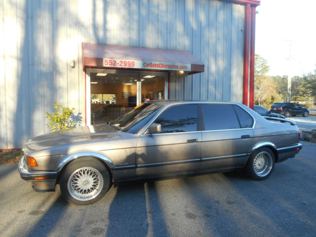 1989 BMW 7-Series leather - photo 2