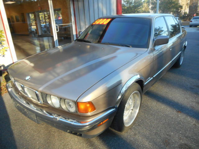 1989 BMW 7-Series leather - photo 5