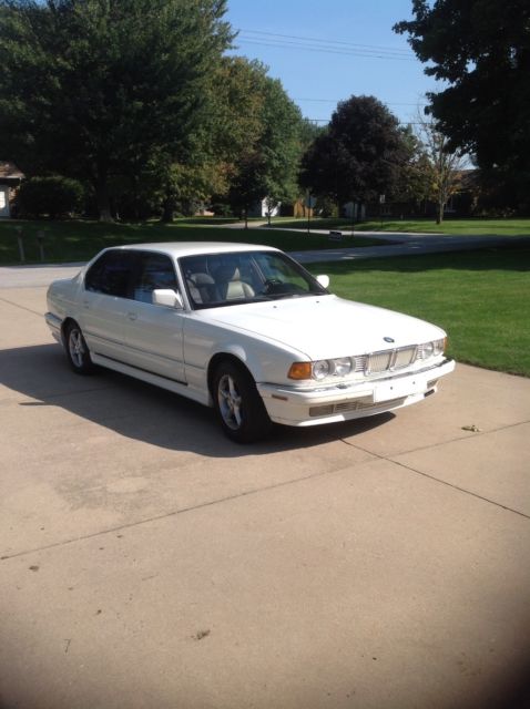 1989 BMW 750iL - originally owned by Michael Jordan* 1989 BMW 7-Series 750iL