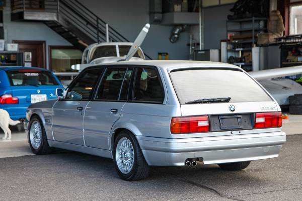 1989 BMW 3-Series Shadowline Trim - photo 4