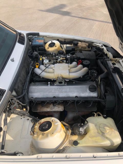 1989 BMW 3-Series 325is - photo 11