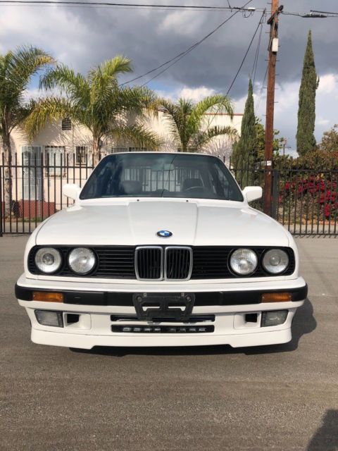 1989 BMW 3-Series 325is - photo 3