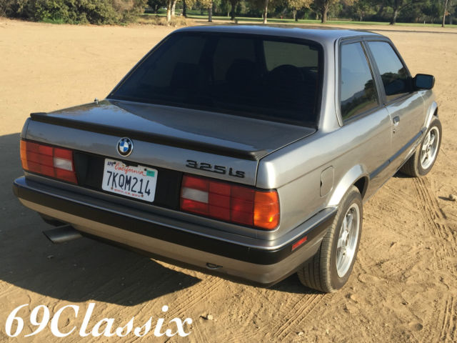 1989 BMW 3-Series is - photo 2