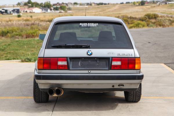 1989 BMW 3-Series Shadowline Trim - photo 4
