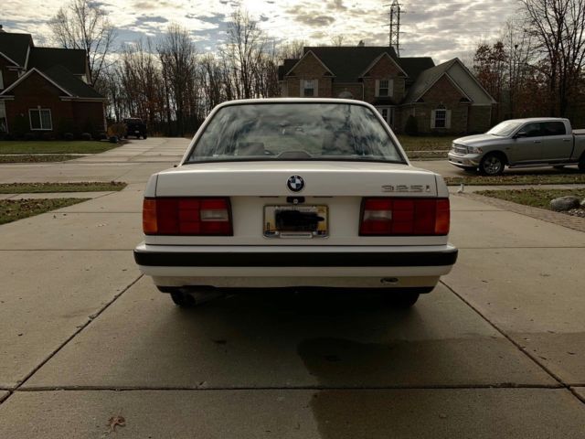 1989 BMW 3-Series 325i - photo 4