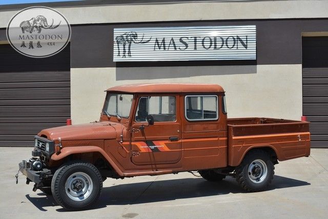 1989 Brown 4X4 TRUCK FJ40 Toyota Land Cruiser 1989 Toyota Land Cruiser 4X4 TRUCK FJ fj45 land cruiser