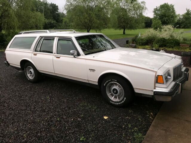 1989 Buick Electra Wagon - photo 2