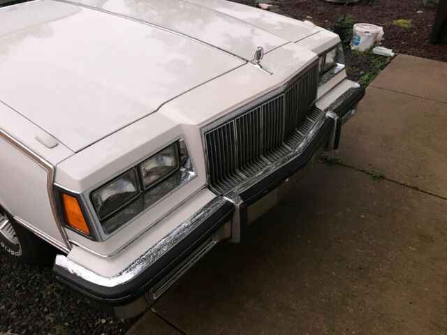 1989 Buick Electra Wagon - photo 3