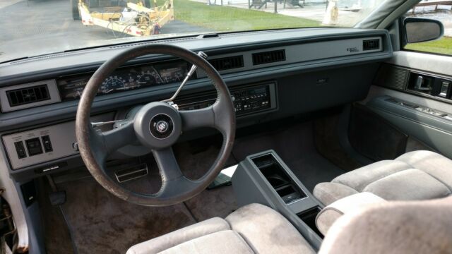 1989 Oldsmobile Toronado T TYPE - photo 12