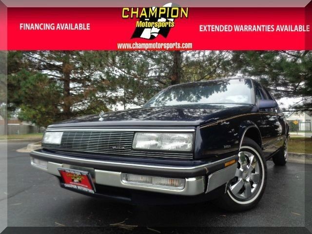 1989 Buick LeSabre 4dr Sedan Custom - photo 2