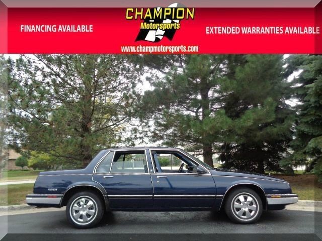 1989 Buick LeSabre 4dr Sedan Custom - photo 4