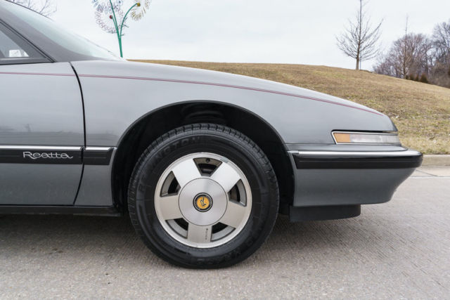 1989 Buick Reatta Coupe - photo 10