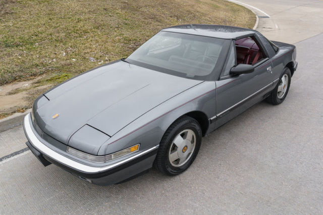 1989 Buick Reatta Coupe - photo 3