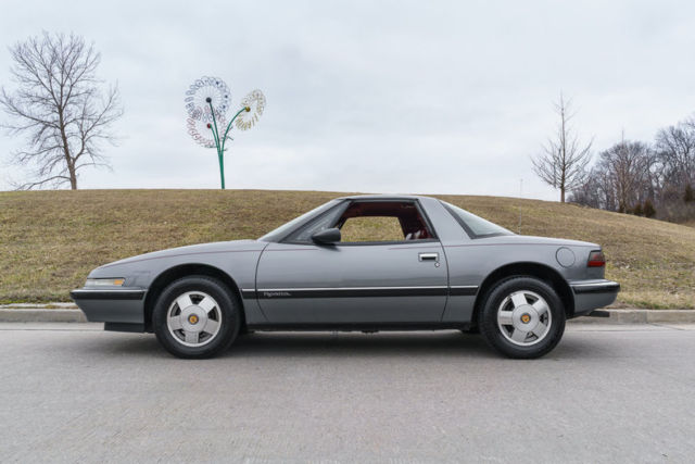 1989 Buick Reatta Coupe - photo 4