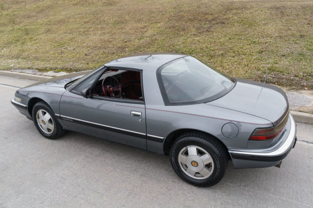 1989 Buick Reatta Coupe - photo 6