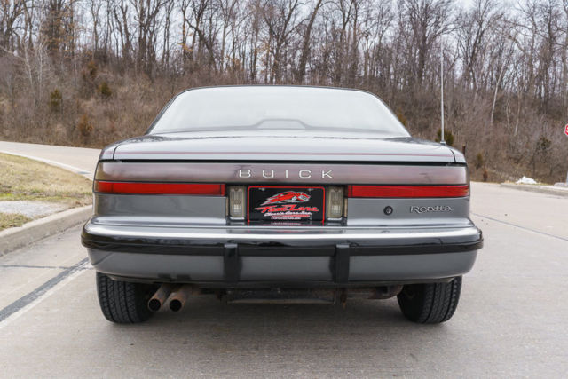 1989 Buick Reatta Coupe - photo 7