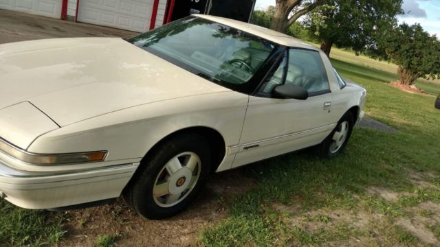 1989 Buick Reatta