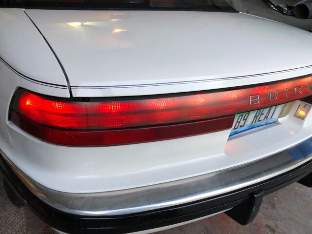 1989 Buick Reatta - photo 12